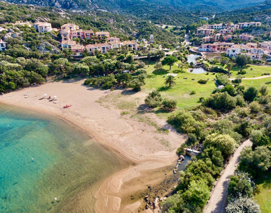 Residence Con Piscina A Liscia Di Vacca, 350 Mt Dal Mare, 3 Km Da Porto Cervo Екстер'єр фото
