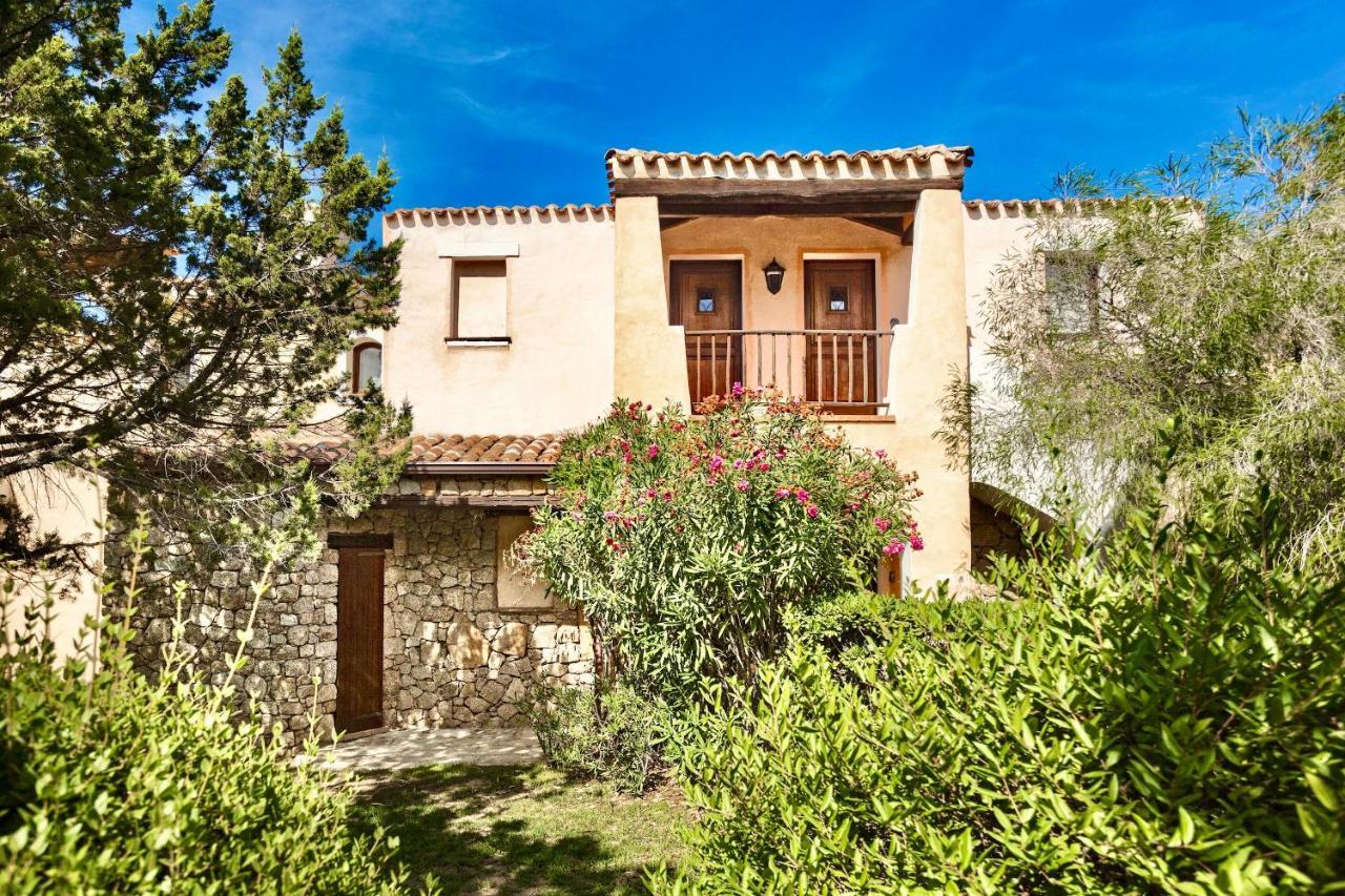 Residence Con Piscina A Liscia Di Vacca, 350 Mt Dal Mare, 3 Km Da Porto Cervo Екстер'єр фото