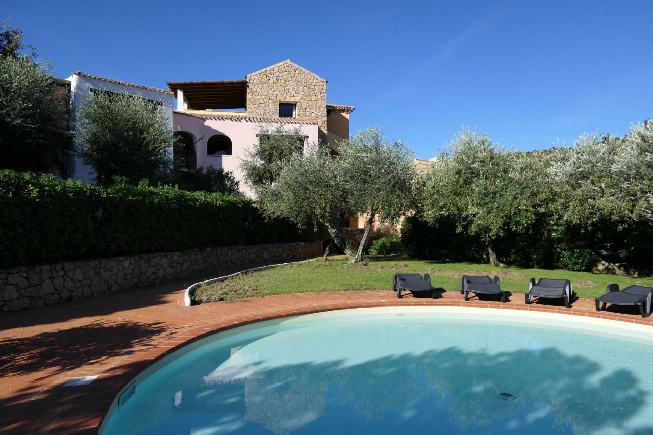 Residence Con Piscina A Liscia Di Vacca, 350 Mt Dal Mare, 3 Km Da Porto Cervo Екстер'єр фото